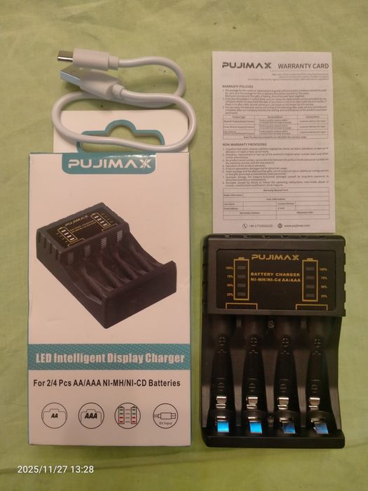 Продам зарядное устройство PUJIMAX для батареек.