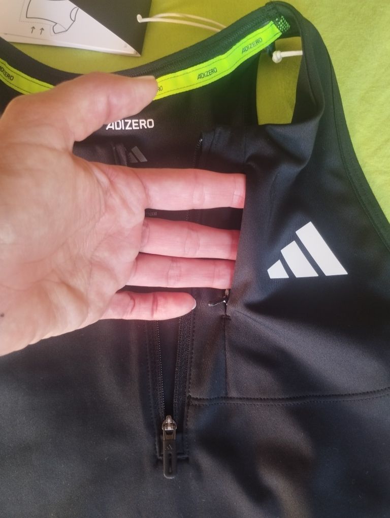 Top corrida Adidas Adizero