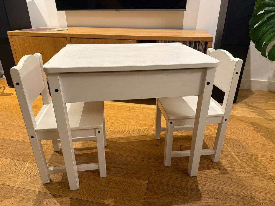 Sandvik Ikea stolik+ krzesełka