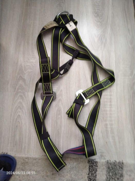 Szelki bezpieczeństwa karabinki+liny