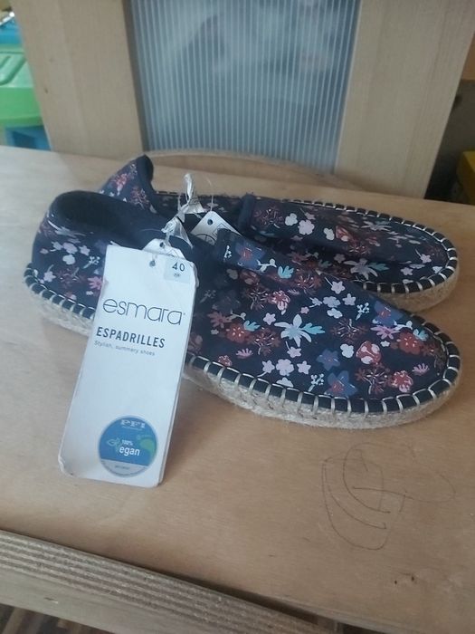 Nowe damskie espadryle