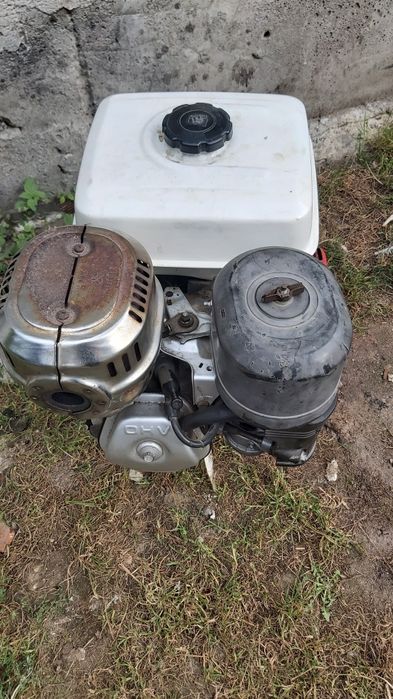 Silnik honda gx240