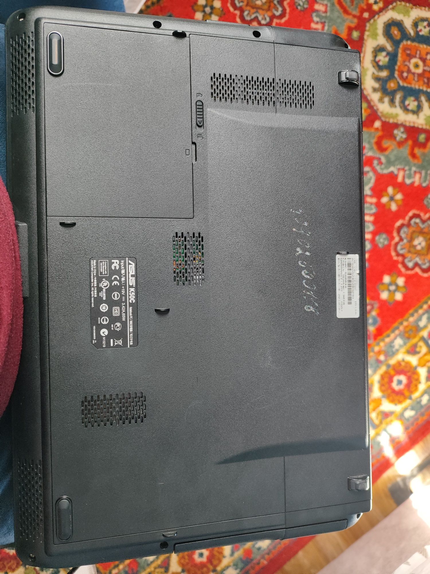 Ноутбук Asus K750C