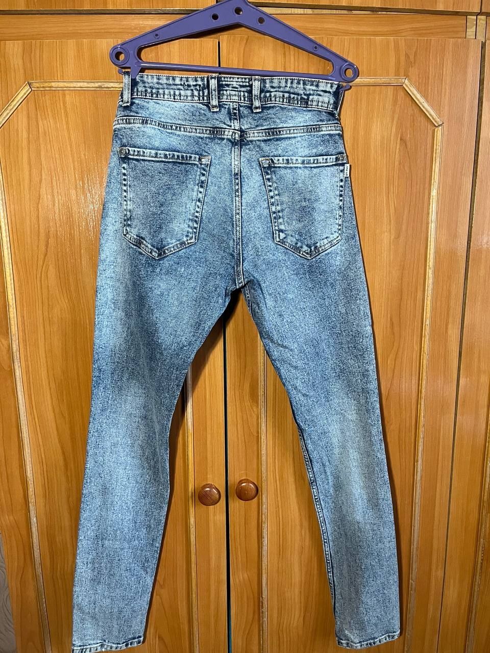 Продам чоловічі джинси (не секон-хенд)