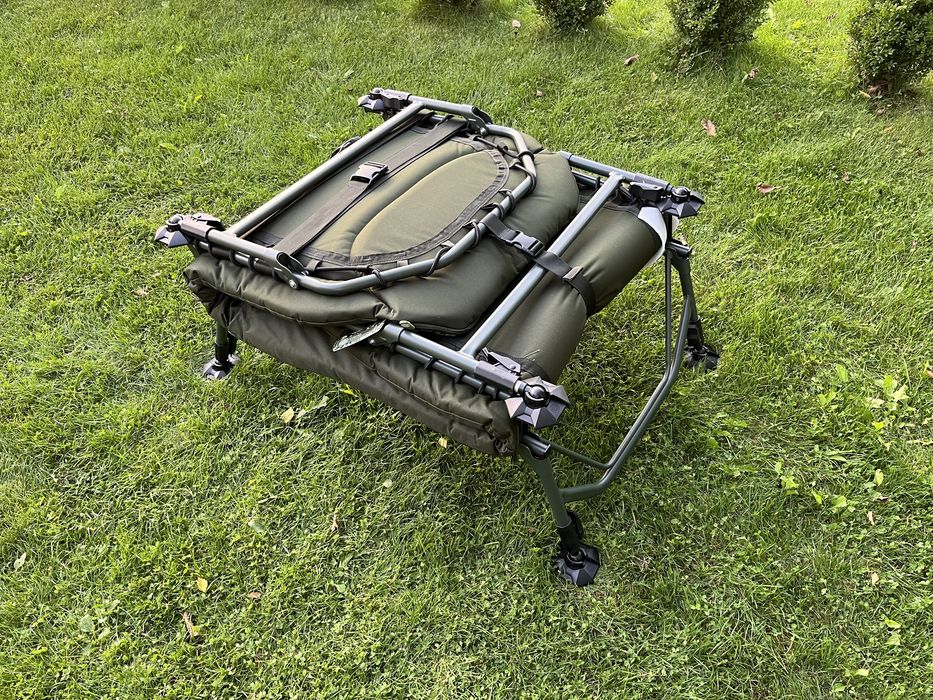 Розкладушка карпова Mivardi CamoCode Flat8 ліжко карпове