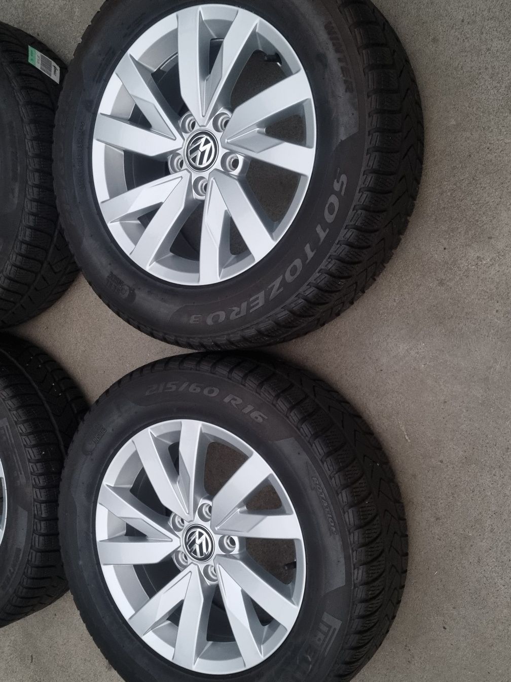 Koła Zimowe Alu 16" VW Passat B8 T-Roc 5x112 SuperStan Oryginalne