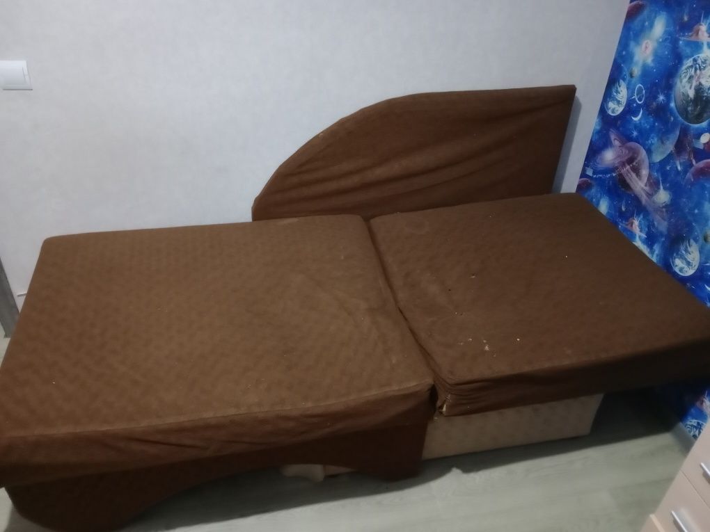 Продам Диван,500грн