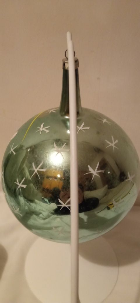 Szklane ręcznie malowane bombki 12 cm PRL