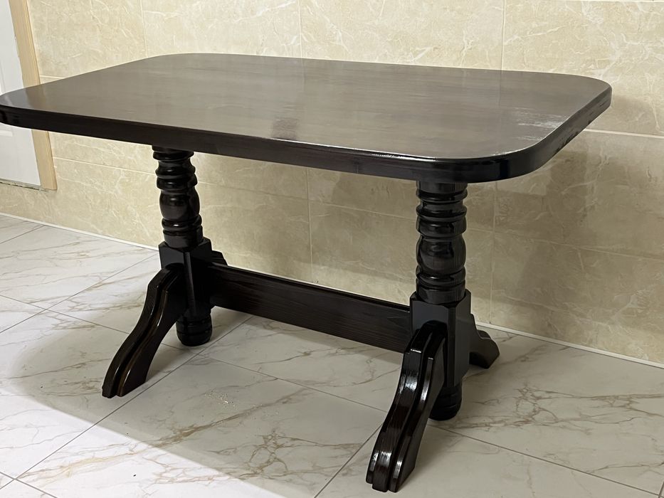 Стіл на кухню Масив ,кухонний стіл