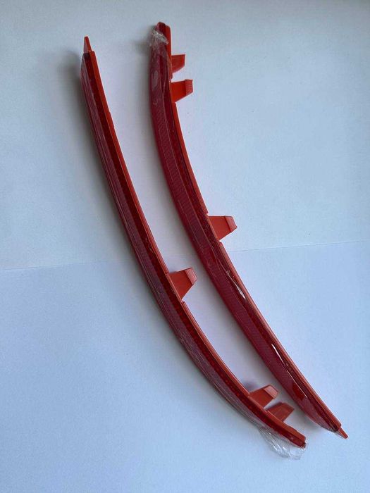 Катафоти заднього бампера Skoda Octavia A5 рестайл 1Z0945105 1Z0945106