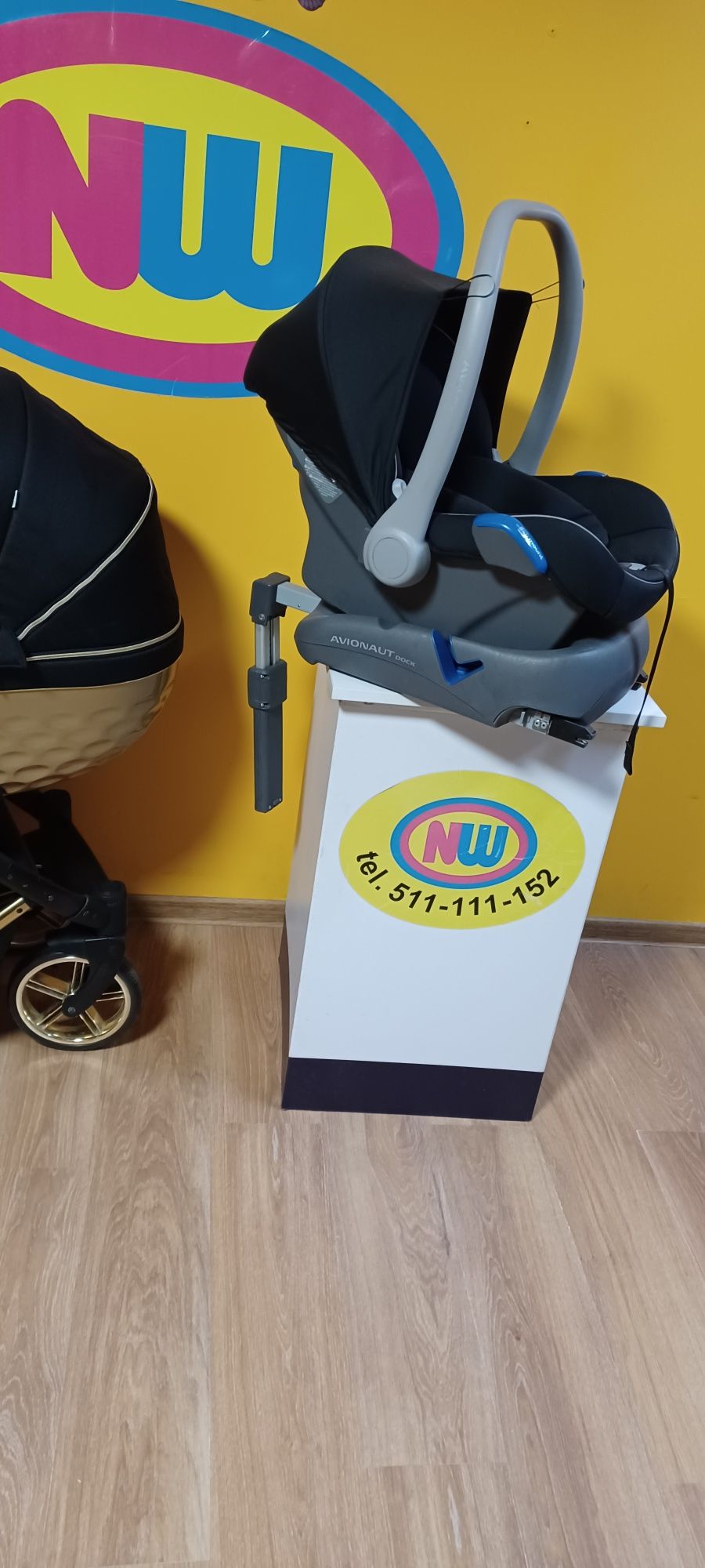 Adbor OXV-3D zestaw 4w1 z bazą isofix KOMIS NW