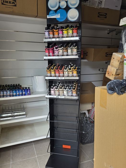 Expositores de Tintas em Metal com Rodas