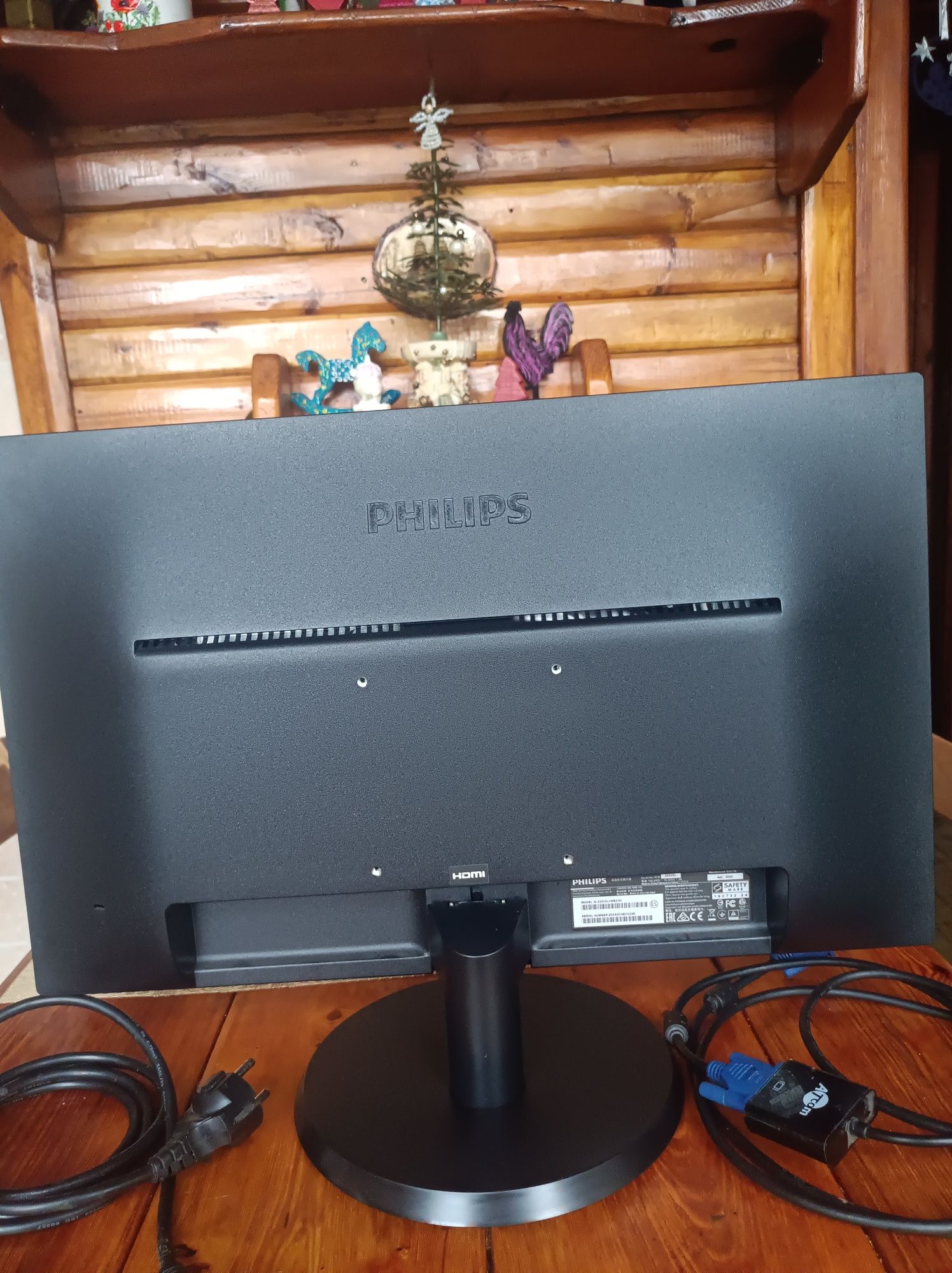 21.5" Монітор Philips 223V5LHSB2