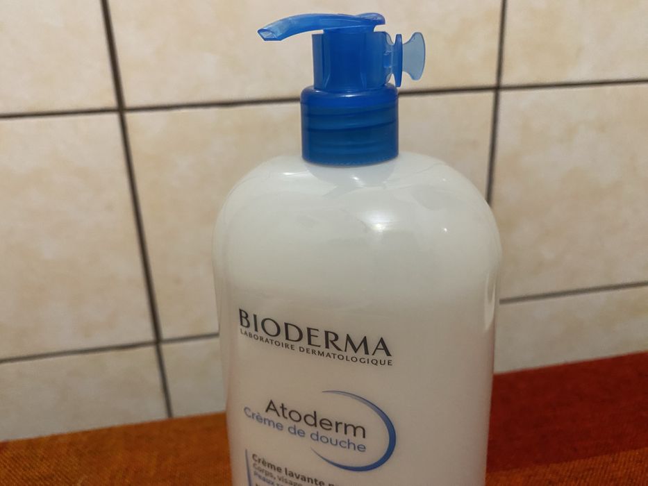 Крем-гель для душу Bioderma/Біодерма