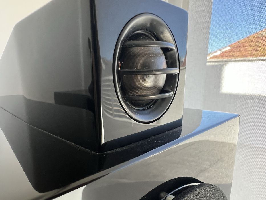 Morel Octave Signature – Piano Black + Suportes