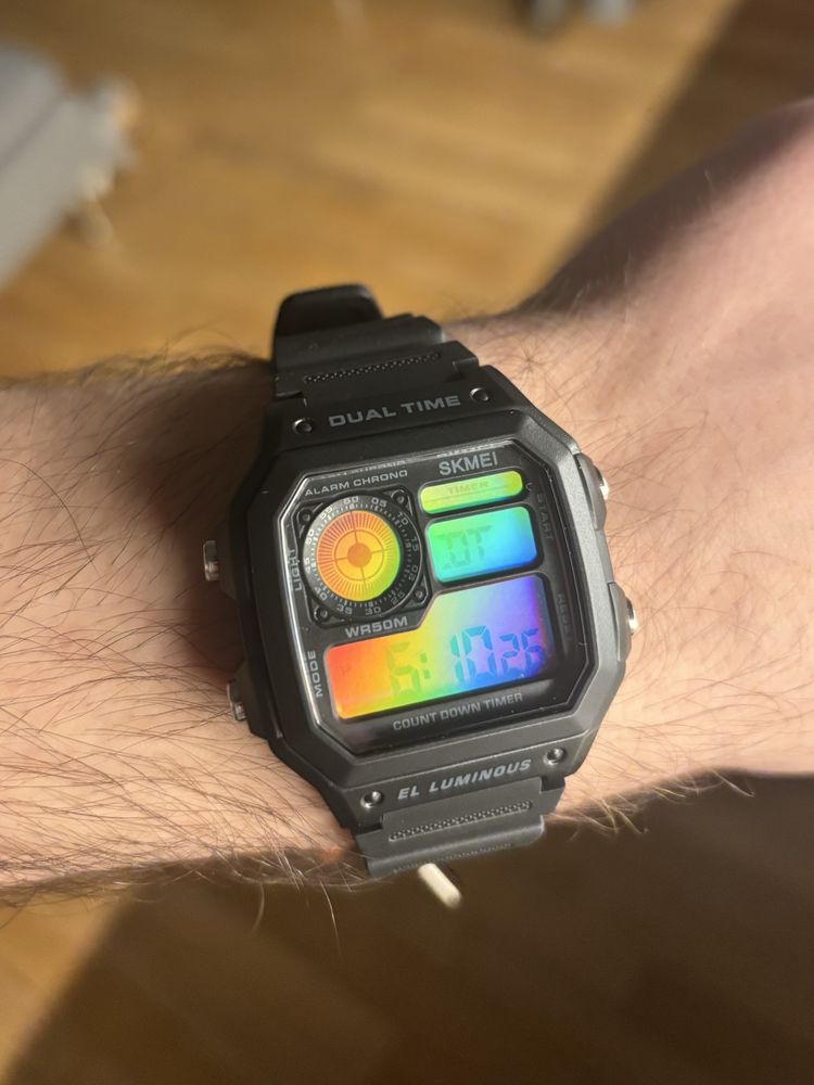 Zegarek cyfrowy SKMEI (Holo-harlekin MOD)