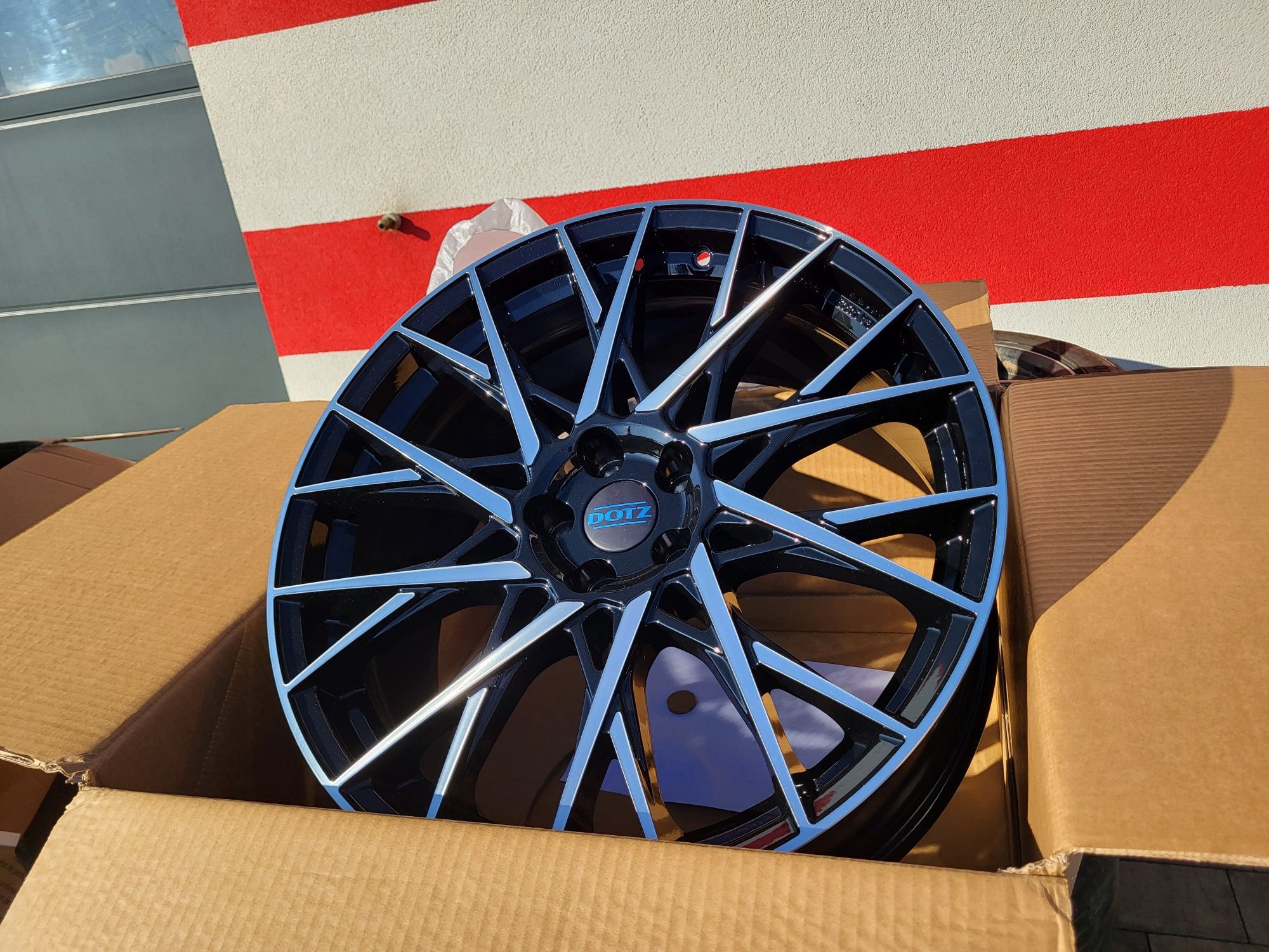 DOTZ  18" 5x112 ET50 /57.1mm VW Golf V Caddy Audi A3 Octavia II SEAT !