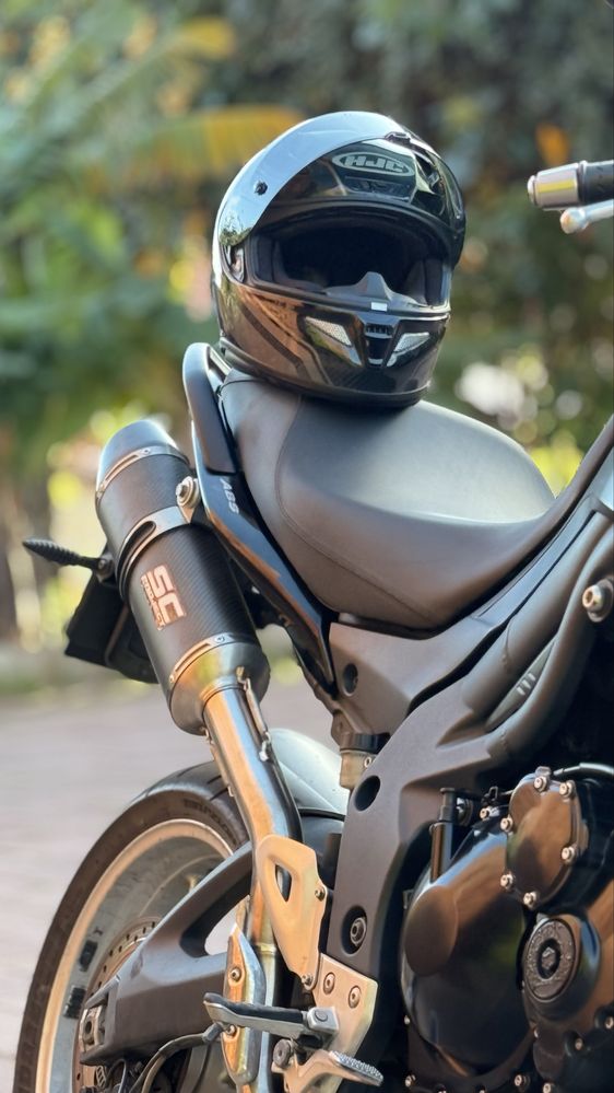 Triumph Tiger 1050