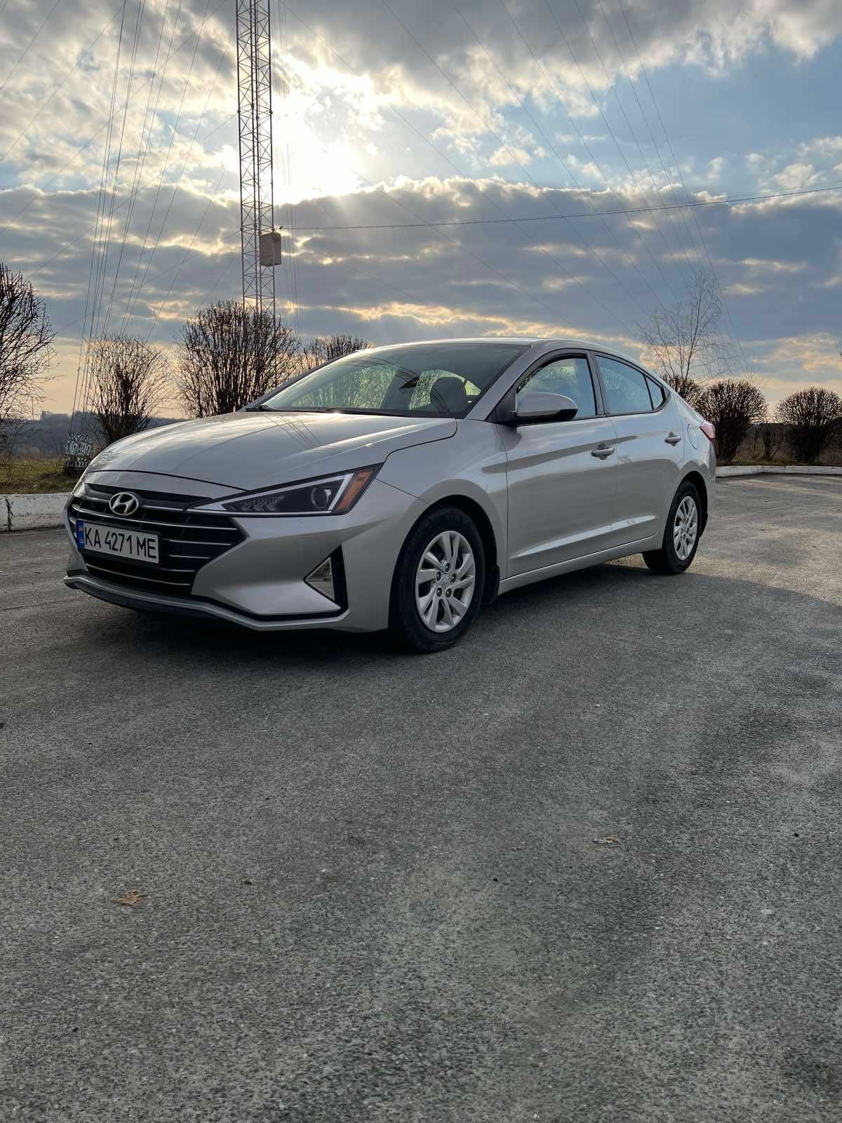 Продам Hyundai Elantra 2019