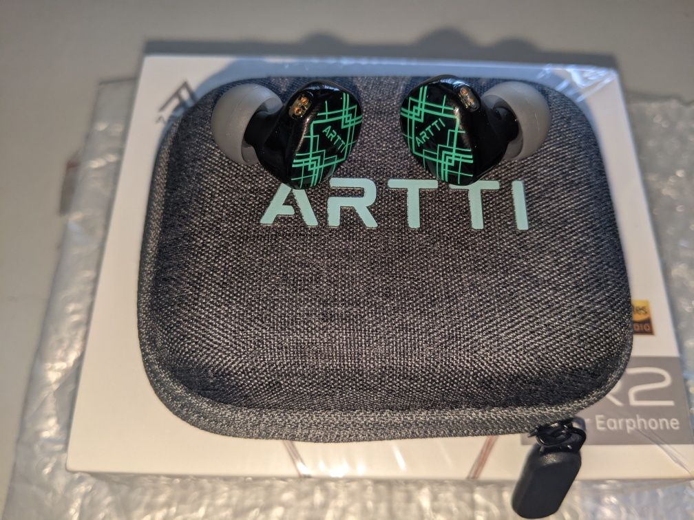 Навушники Artti R2/ VE Monk plus