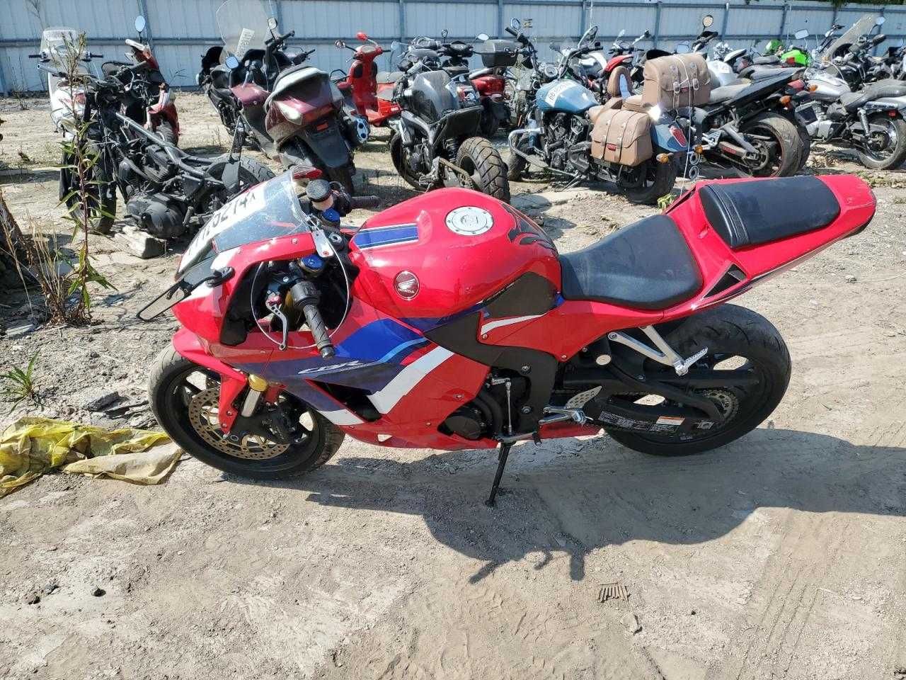 2022 HONDA CBR600 RR