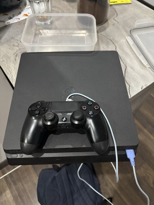 Konsola PS4 500 gb czytaj opis