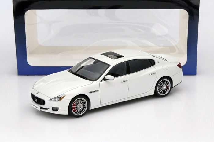 Maserati Quattroporte GTS 2015 AUTOart Escala 1:18