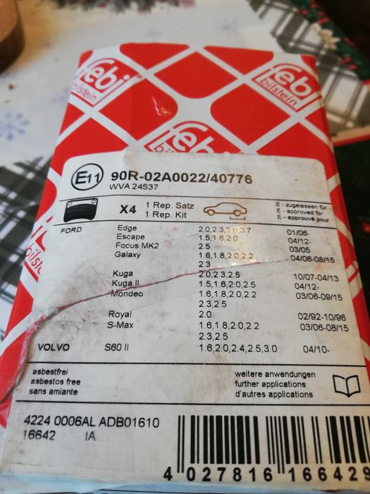 Sprzedam klocki hamulcowe Volvo s60 lub Ford