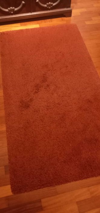 Tapete Ikea vermelho/cor de vinho