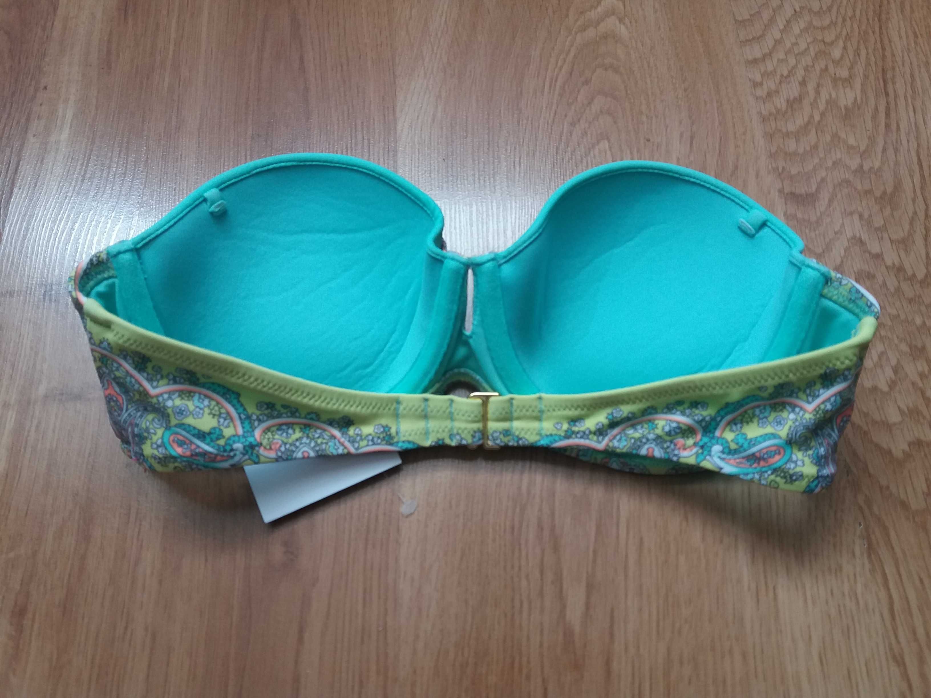 Góra stroju Victoria's Secret 75B