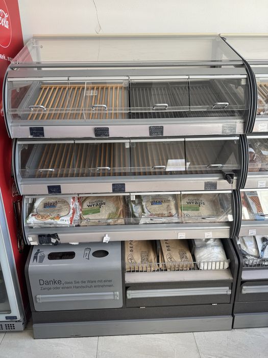 Стелажі пекарські