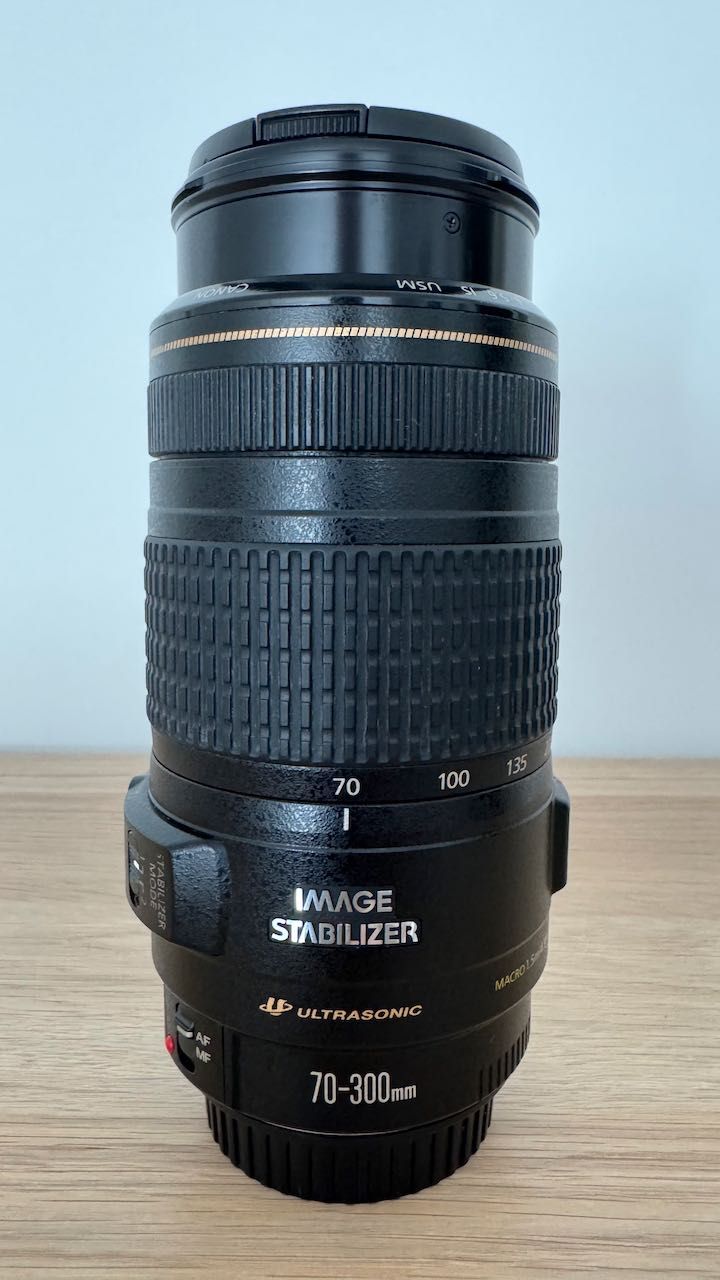 Canon Lente EF 70-300mm f/4-5.6 IS USM - Made In Japan