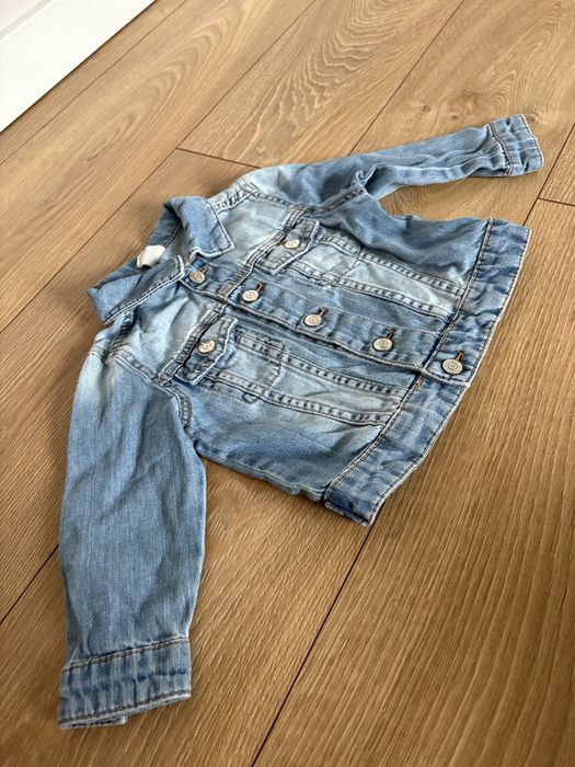 Jeansowa kurtka katana 86 H&M niebieska z przetarciami