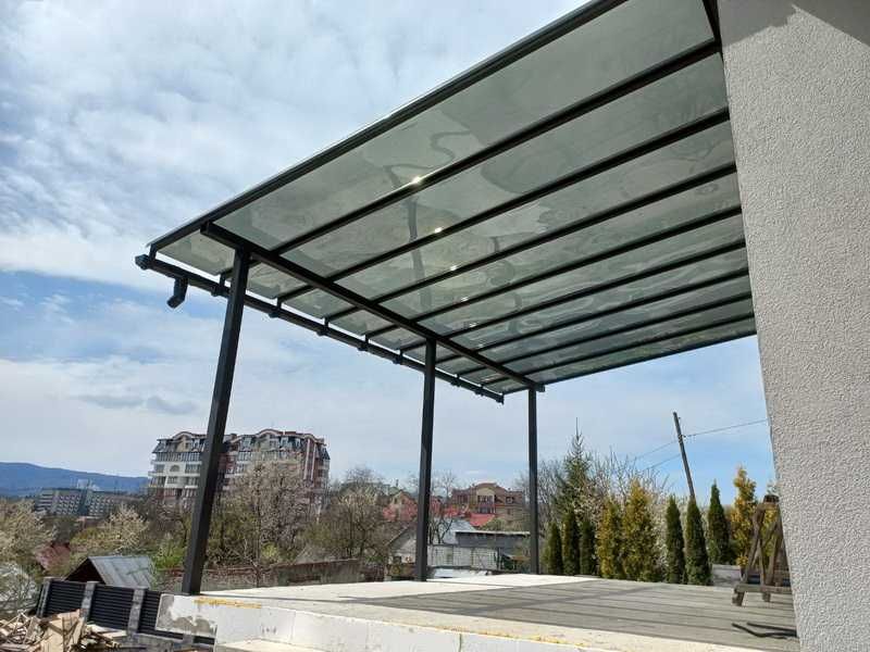 Полікарбонат Монолітний та Стільниковий на складі  у Львові