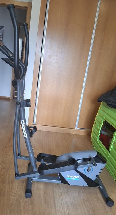 Bicicleta Elíptica magnético Zipro Shox
