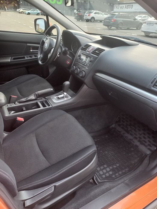 Subaru crosstrek 2.0. AWD