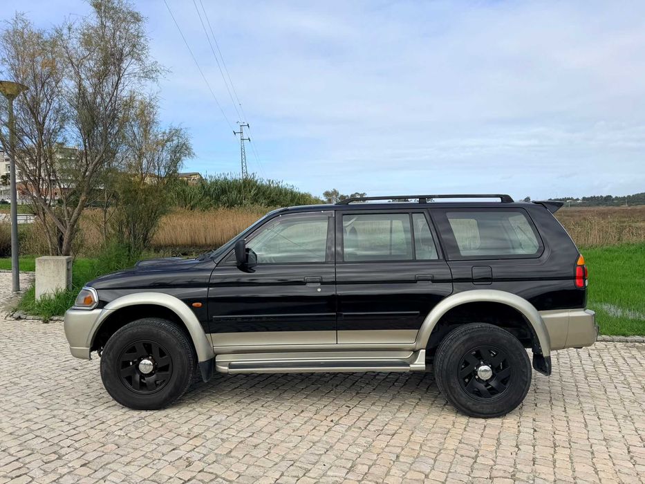 Mitsubishi Sport wagon