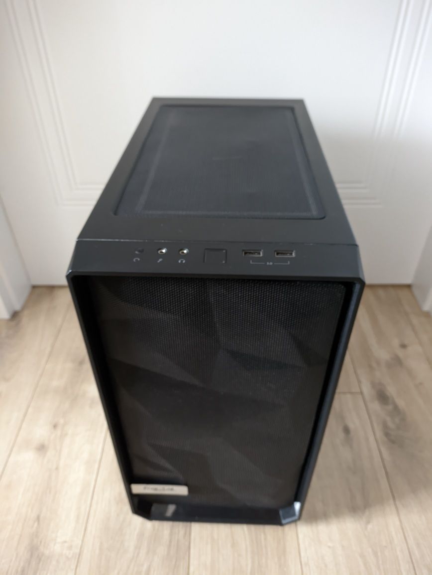 Komputer stacjonarny (Ryzen 5800X, RTX 2060, 16GB DDR4,