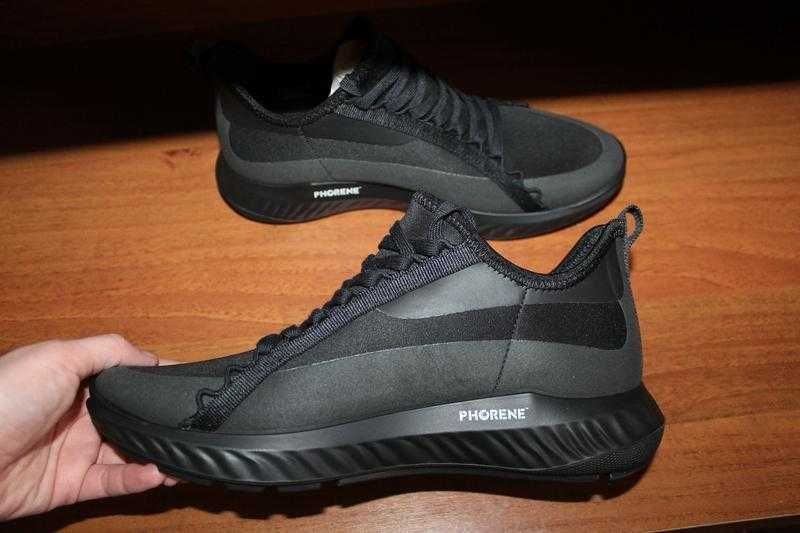 Кросівки від Ecco модель st.1 39 розмір