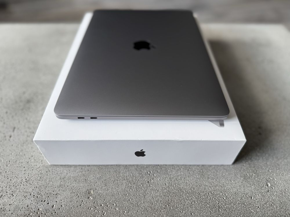 Bateria 99%! Macbook Pro M1 13" + akcesoria