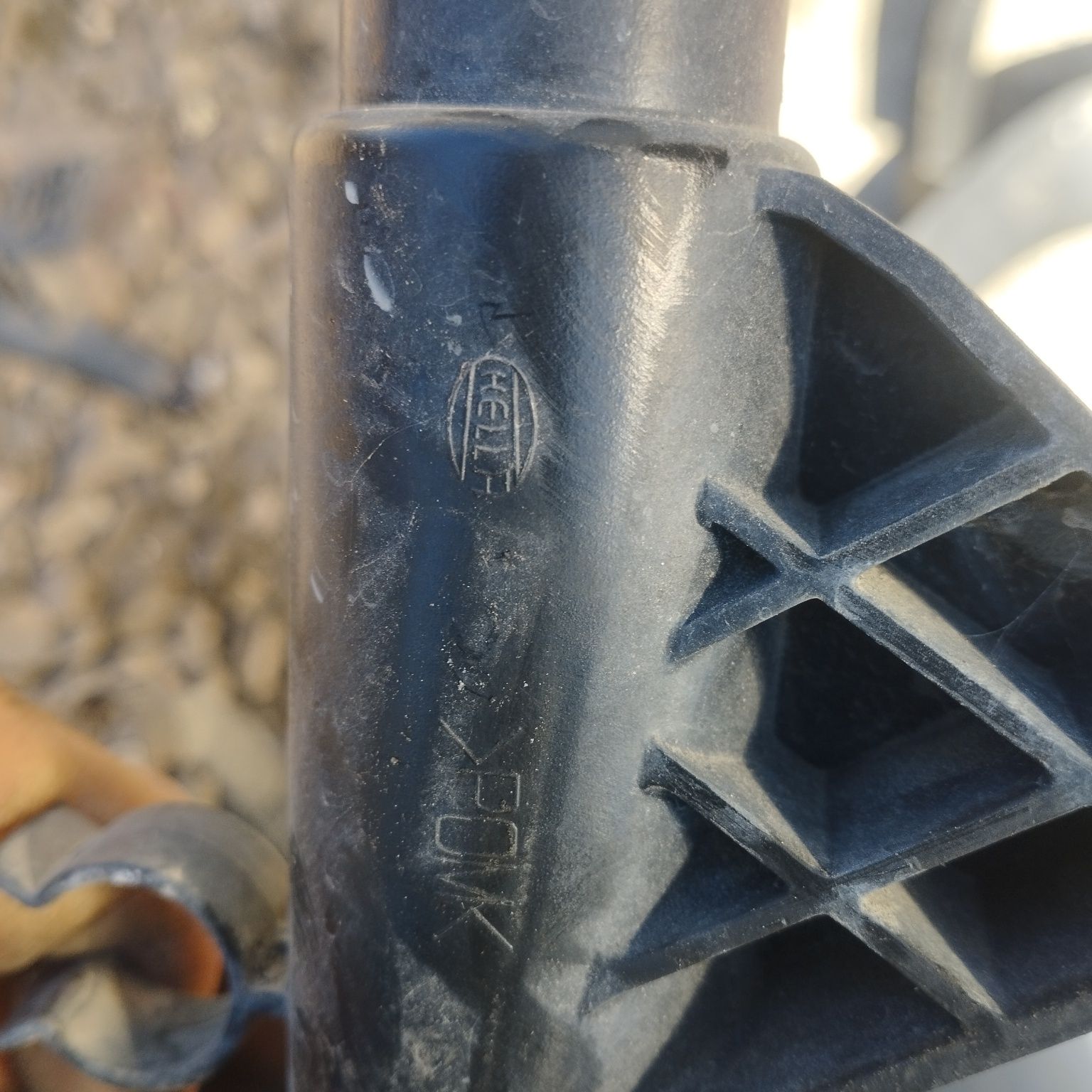 Volkswagen Passat B5 fl spryskiwacze reflektorów Xenon Hella komplet