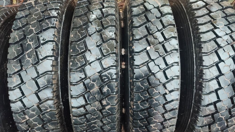 Продам резину китайський грузовики 6 50 16
