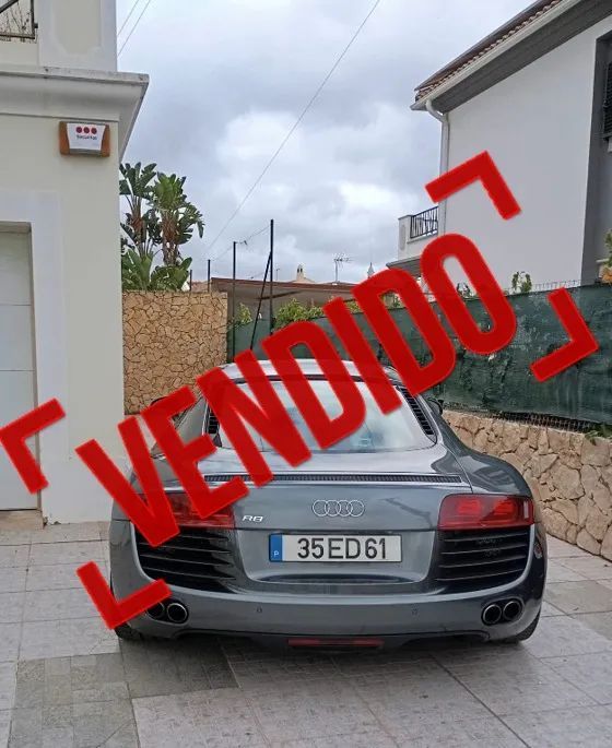 Audi R8 Coupé 4.2 FSI V8 quattro R-tronic