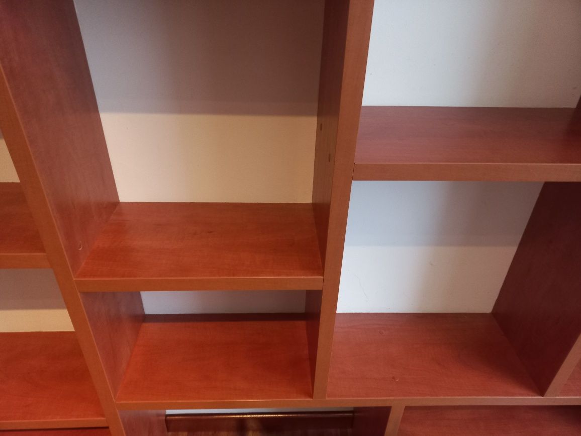 Biblioteczka, zabudowa na 2 ściany, półki do biblioteki