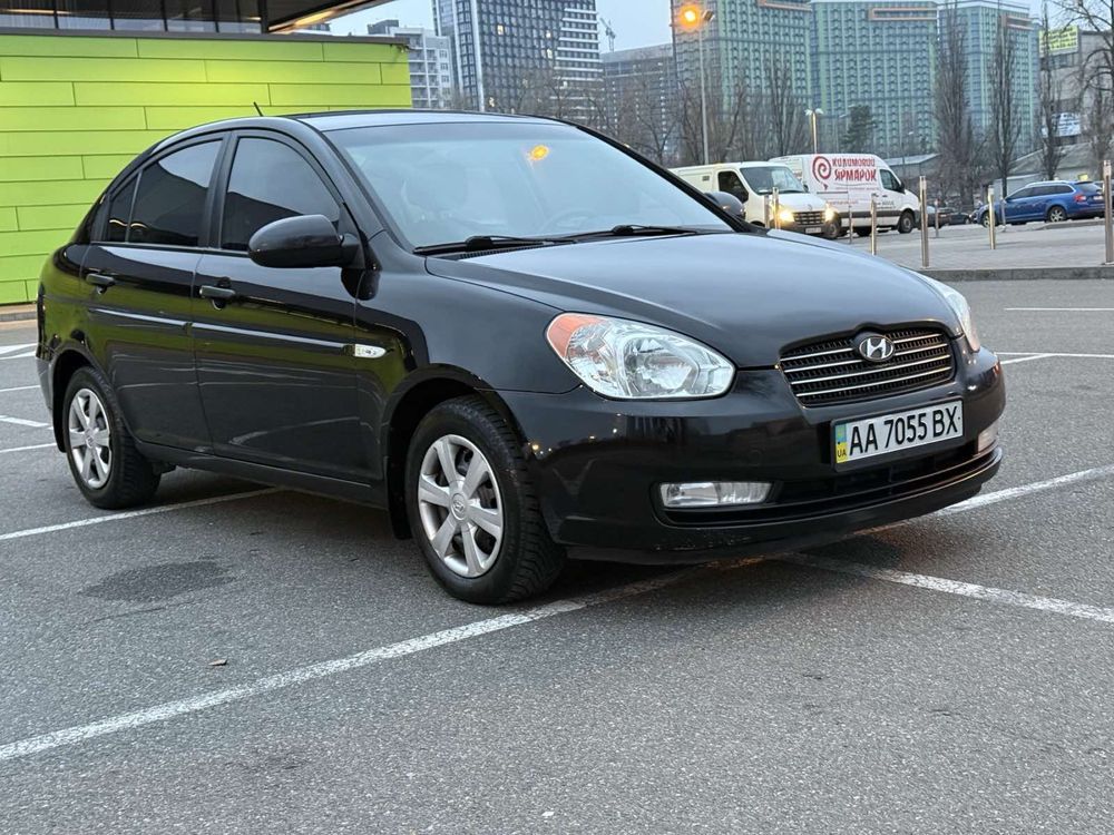 авто Hyundai accent