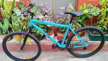 Vendo bicicleta como Nova