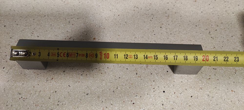 Puxadores metálicos