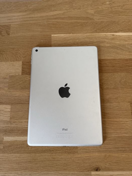 Tablet Apple 5a geraçao em pleno funcionamento