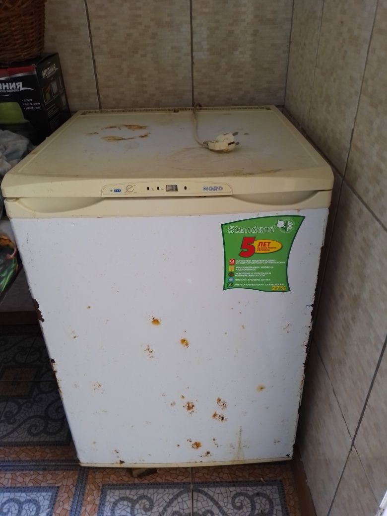 Продам морозильну камеру б/у.