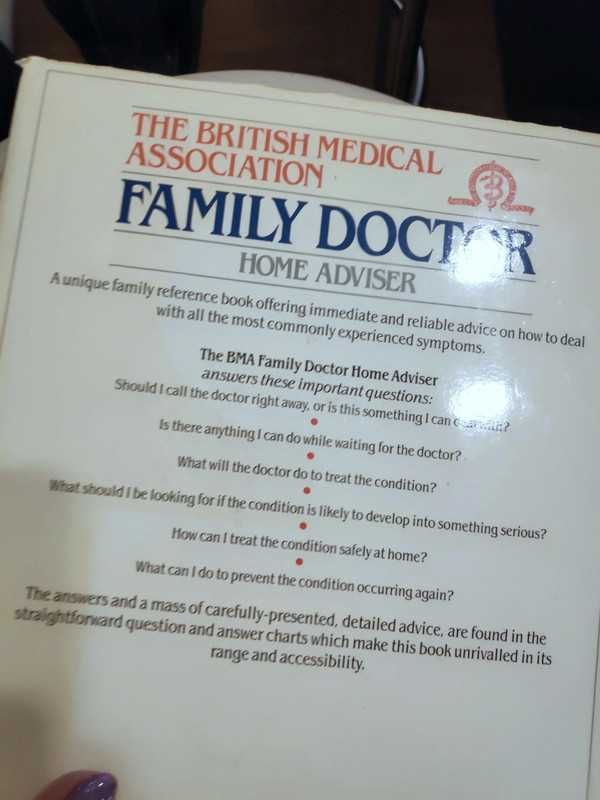 Family doctor Home Adviser książka dr Tony Smith medyczna poradnik